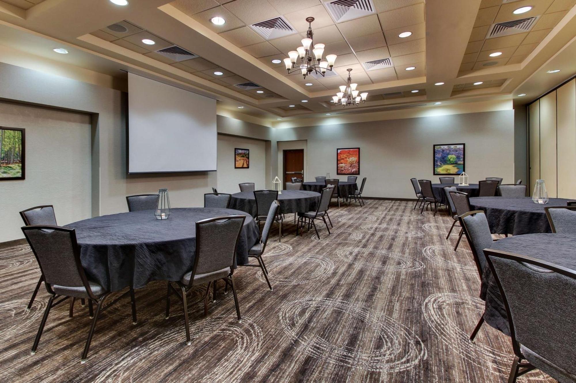 Drury Inn & Suites Phoenix Happy Valley Dış mekan fotoğraf