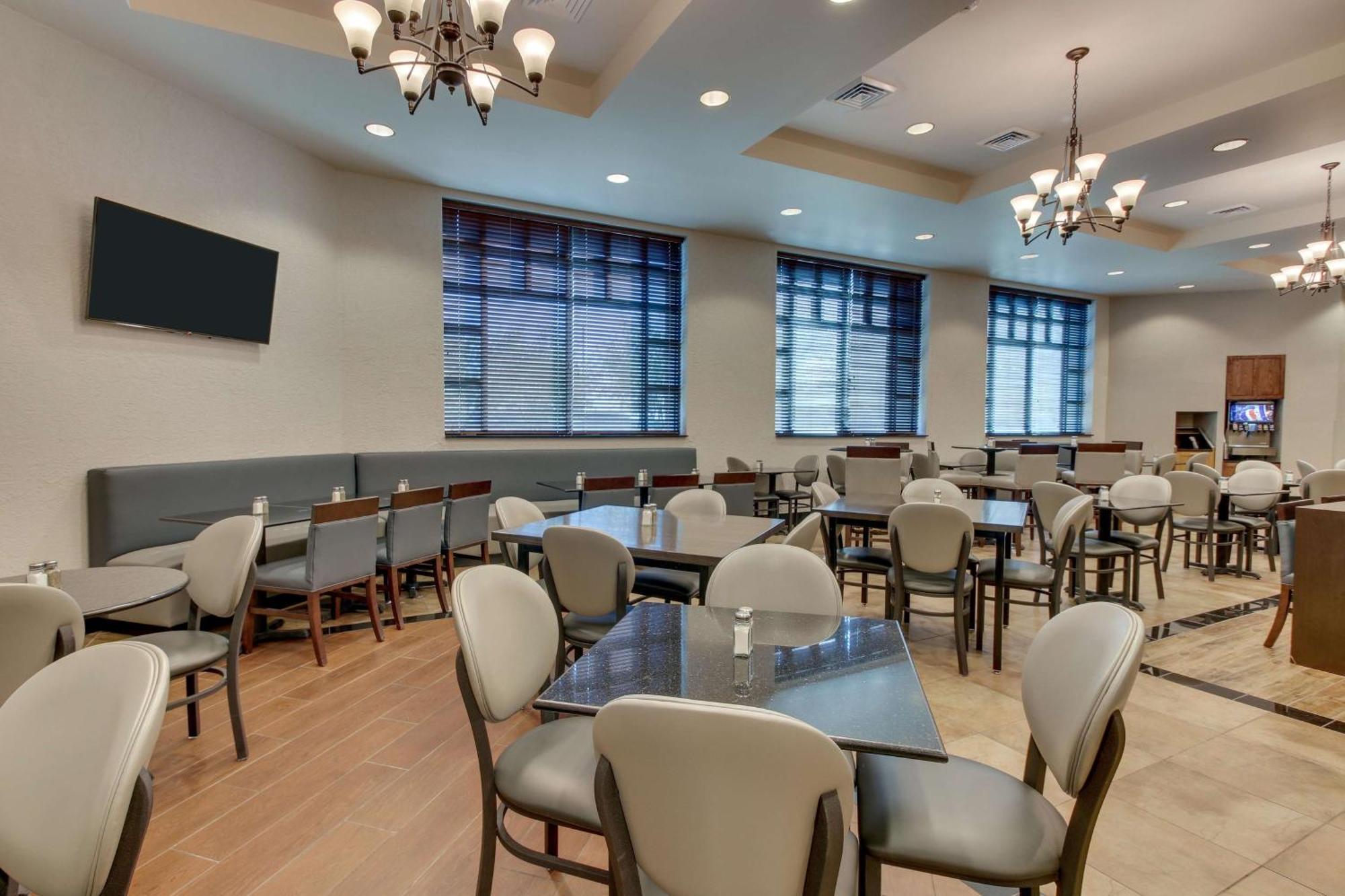 Drury Inn & Suites Phoenix Happy Valley Dış mekan fotoğraf