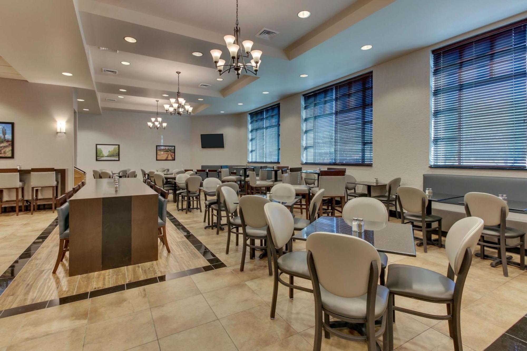 Drury Inn & Suites Phoenix Happy Valley Dış mekan fotoğraf