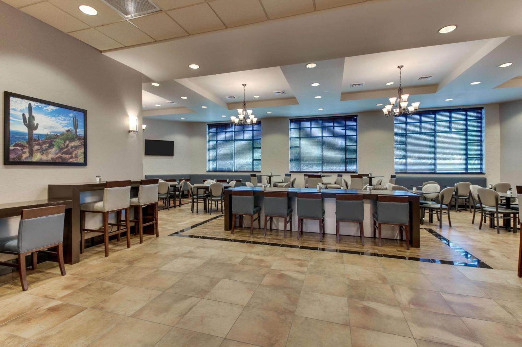 Drury Inn & Suites Phoenix Happy Valley Dış mekan fotoğraf